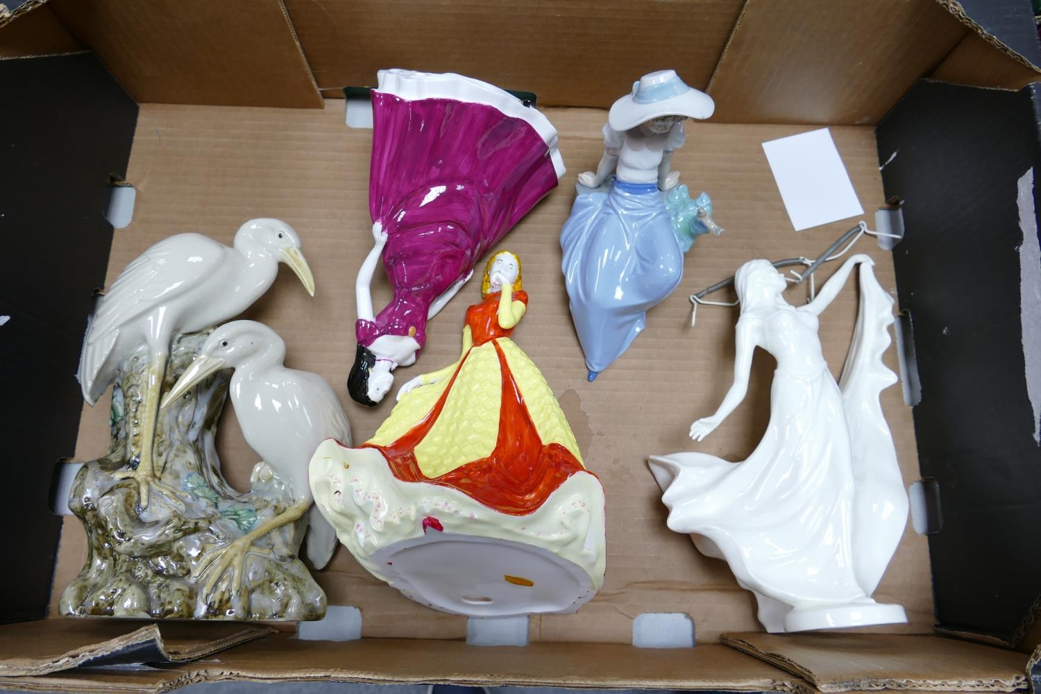 A collection of un marked Lady & Bird Figures: