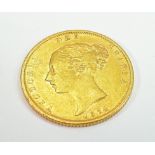 Half Sovereign 1874 Queen Victoria Shield back gold coin Die 31: