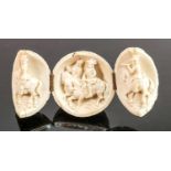 18/19th century Dieppe carved Ivory Triptych with Napoleonic scene: Diameter 5.5cm. Please note that