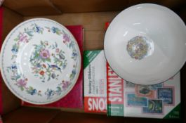 Aynsley Pembroke & Wedgwood Runnymede bowls Measuring 25.5 cm & 20 cm (Wedgwood). Both in