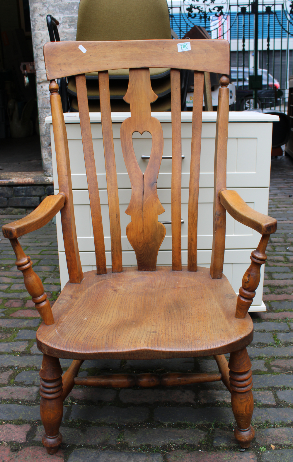 Arts and Crafts low arm chair: