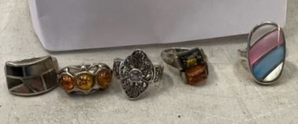 5 x 925 Sterling Silver rings: total gross weight 31.6g