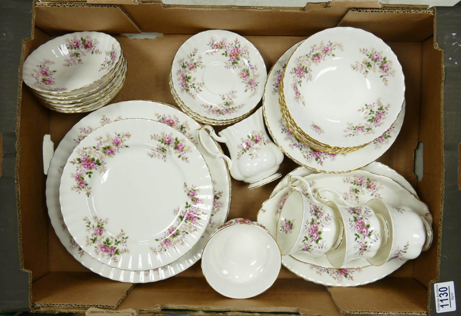 Royal Albert Lavender Rose Patterned Tea & Dinner Ware to include: dinner plates, bowls, cups &