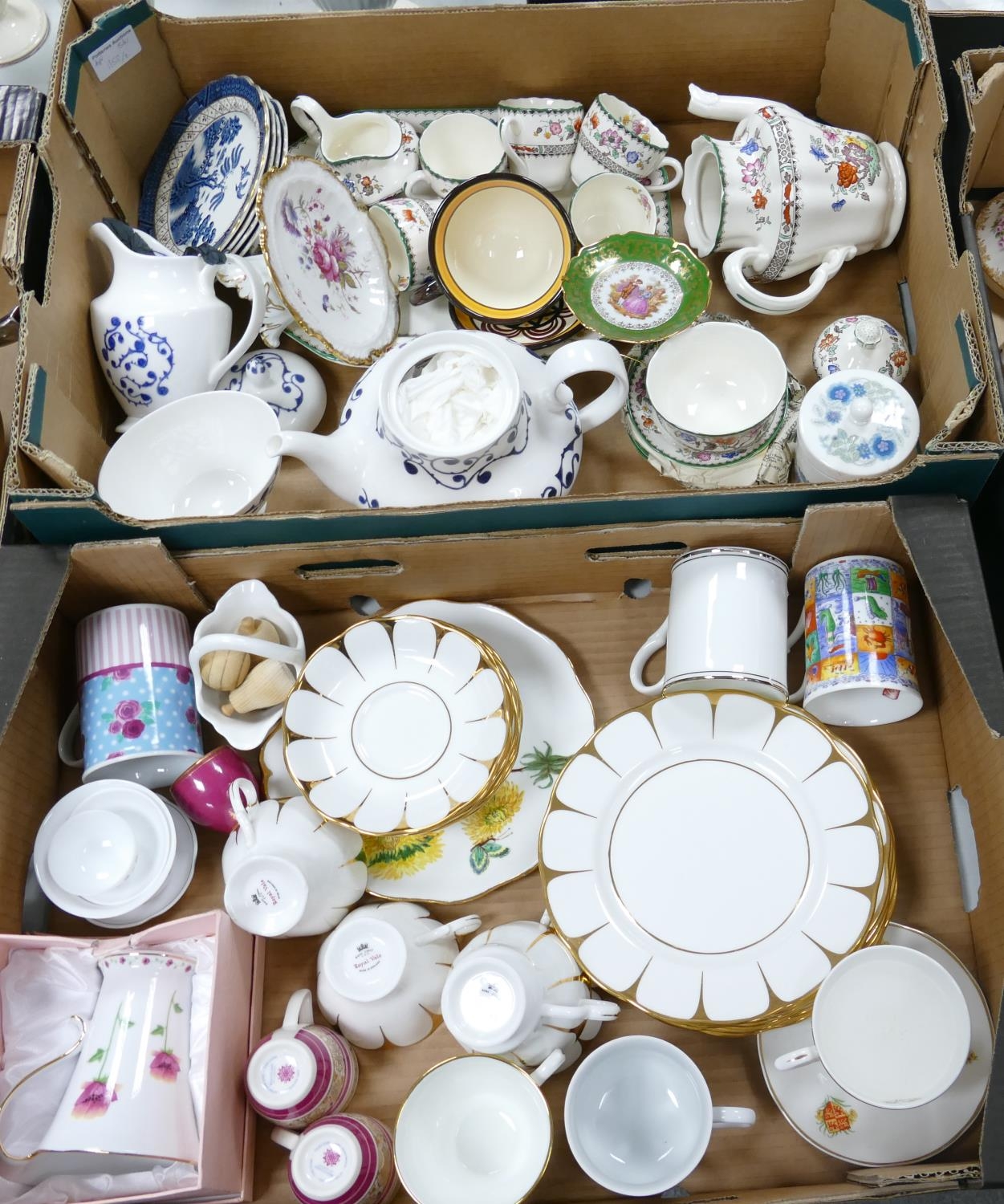 A mixed collection of items to include: Royal Vale Gilt Decorated tea ware, Spode Chinese Rose