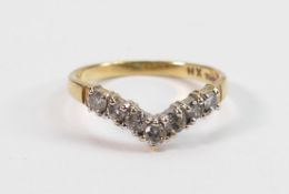 18ct gold & 7 diamond wishbone ring: Size P, weight 2.8g, fully hallmarked with 7 x diamonds each