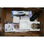 Interesting Concorde related items plus other pieces: Includes Corgi Concorde models boxed, Concorde