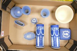 A collection of Wedgwood items to include: Dip, Blue spill Vases, White on Lemon finger bowl, Blue