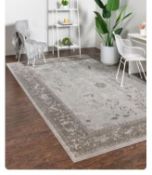 A brand new 'Unique Loom' branded rug: Vista Collection, Grey, 245cm x 305cm.