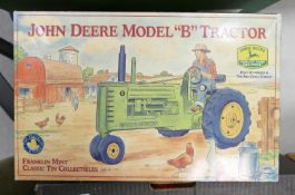 Franklin Mint Classic Tin Collectibles John Deere Model B Tractor Boxed: