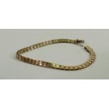 9ct gold bracelet: Weight 6.1g, marked 9ct & measures 18cm.