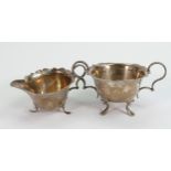 Silver cream jug & sugar bowl 20th century: Gross weight 235g.