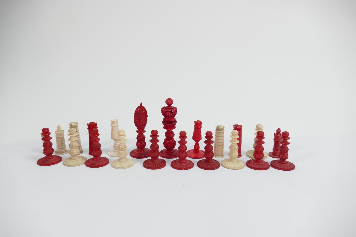 A collection of early Bone Chess Pieces: tallest 7.4cm ,Damages noted, Please Study images as no - Image 4 of 5