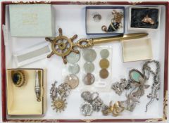 A collection of vintage ladies costume jewellery: including various marquisette brooches, coins,