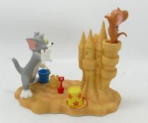 Wedgwood Tom & Jerry king of the Castle limited edition figure: Boxed & certificate.