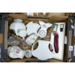 A mixed collection of items to include: Crown Windsor baskets & vase, Aynsley Howard Sprays mantle