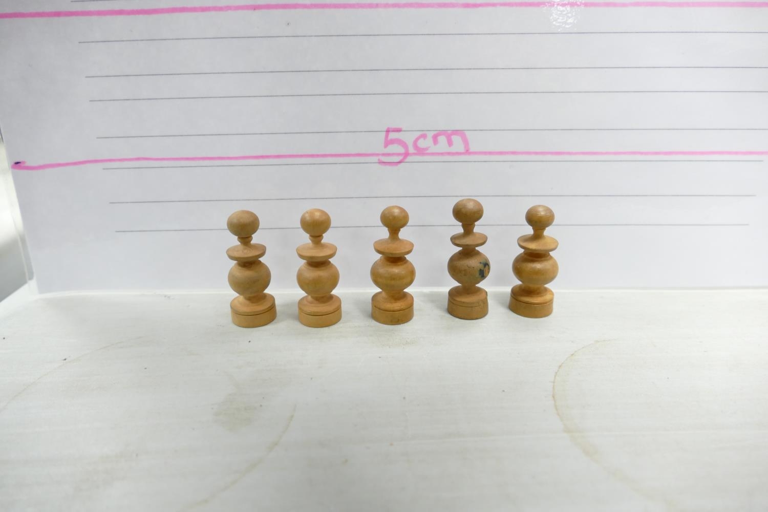 A collection of Early 20th Century Wooden Incomplete Chess Pieces: please see images for size and - Image 3 of 15