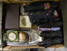 A mixed collection of items to include: onyx ashtray, egg and barometer, cased cutlery set , and