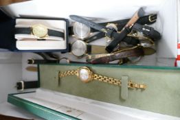 15 x fashion watches including Gucci and Sekonda boxed: No tested as working.
