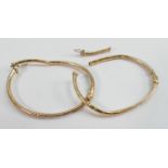 9ct hold hallmarked bangles x 2 both damaged: Gross weight 6.6g.