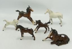 Beswick Foals to include: Grey 815, Foal 1816, Grey Foal 1813(damaged), Foal 997, Foal 915 & Foal