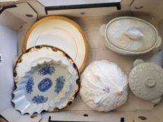 Mixed collection of ceramic items to include: Wedgwood country ware bowl, Spode lidded pots,
