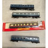 Hornby Coronation Scot 1069 & Coronation Scot 5052: GWR 60 Suburban Coach R4030A & Intercity Sleeper