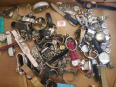 80 Working quartz watches: Nice condition (Solo, Ben Sherman, Oasis)