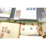 A large collection of world Stamps: Includes several albums of world stamps including various