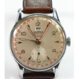 Roamer Calendar 17 jewel gents wrist watch circa 1950s: Winds, ticks, hands set and runs fully down.