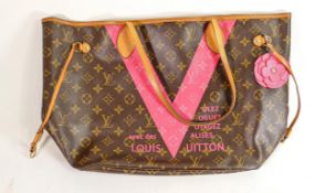 Louis Vuitton Tote bag: Length 46cm internal marking to fabric liner.
