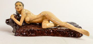 Peggy Davies erotic Tamora figurine on a bearskin rug : Limited edition 17/100