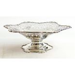 Elegant hallmarked silver pierced bon bon dish: Large size weighing 317g, and measuring 22.5cm