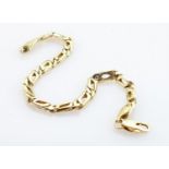 18ct gold high quality hallmarked bracelet: Weight 18.8g, measures 20.0cm x 5mm deep.