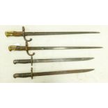 A collection of First World War WWI bayonets (4):