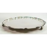 Large QEII hallmarked silver Salver: Hallmarks for Birmingham 1952, gross weight 1762g, diameter