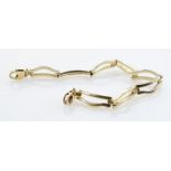 9ct gold high quality hallmarked bracelet: Weight 11.3g, measures 18.5cm x 7mm deep.