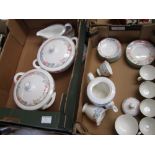 Royal Albert Fonteyn dinner ware: to include 4 bowls, 5 dinner plates, 6 side plates, 2 lidded