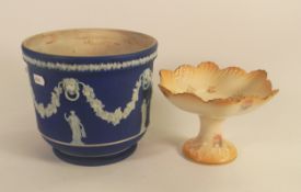 Wedgwood dark blue jasperware jardinière, h.16.5cm and Crown Devon fielding comport. (2)