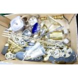 A collection of Brass & silver plater items to include tea service, horse brasses, napkin rings,