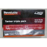 Rapido Trains Inc Branded OO gauge boxed tanker triple packs, Grey Set