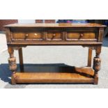 Titchmarsh & Goodwin RL56 3 drawer Ornately Carved Oak Dresser/Sideboard with Potboard. H: 84cm,