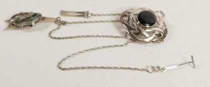 Silver Art Noveau style brooch set with oval black stone and pendant & chain, 45.6g. (2)