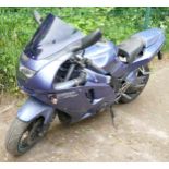 1997 Kawasaki 600cc motorcycle : 505,128 miles with log book and keys. This bike has stood in a