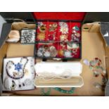 A good collection of ladies vintage costume jewellery including brooches, pendants, jewellery box