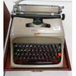 Olivetti cased studio 44 typewriter:
