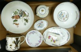 A collection of Wedgwood items to include Kutani crane fruit bowl, floral decorated similar item,