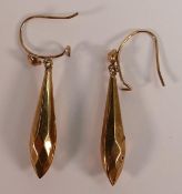 9ct gold pair of earrings, 1.3g.