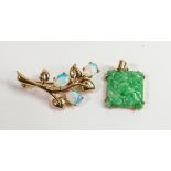 9ct hallmarked gold and opal brooch plus 9ct jade pendant: Gross weight 7.3g, brooch measures 34mm