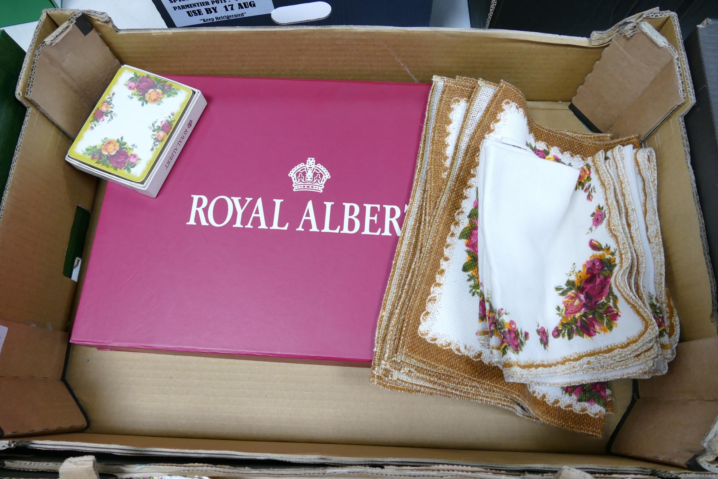 A large collection of Royal Albert Old Country Rose patterned tea & dinnerware including dinner - Image 3 of 6