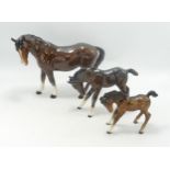 Beswick Mare 976, Large Foal 947 & Foal head Down(3)